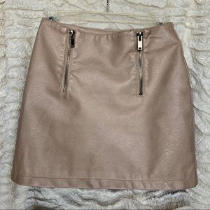 Nude mini Forever 21 pleather skirt